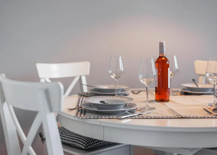 App Gloria Dei Hotel *